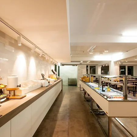 Hotel A&o Hauptbahnhof 2*