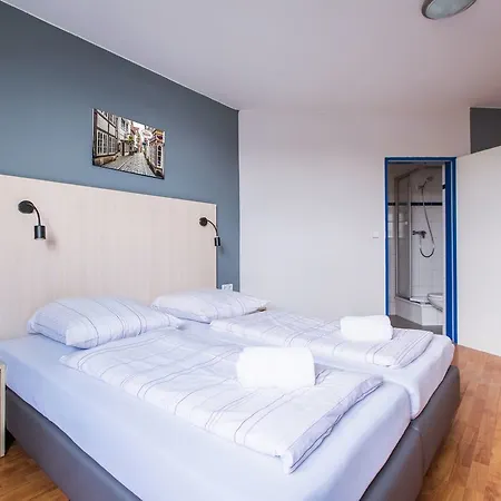 Hotel A&o Hauptbahnhof 2*